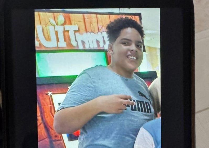 Adolescente muere al recibir impacto de bala en Urbanización Juan Pablo Duarte