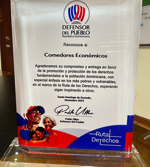 Reconocen los Comedores Económicos por su compromiso con derechos fundamentales de la población