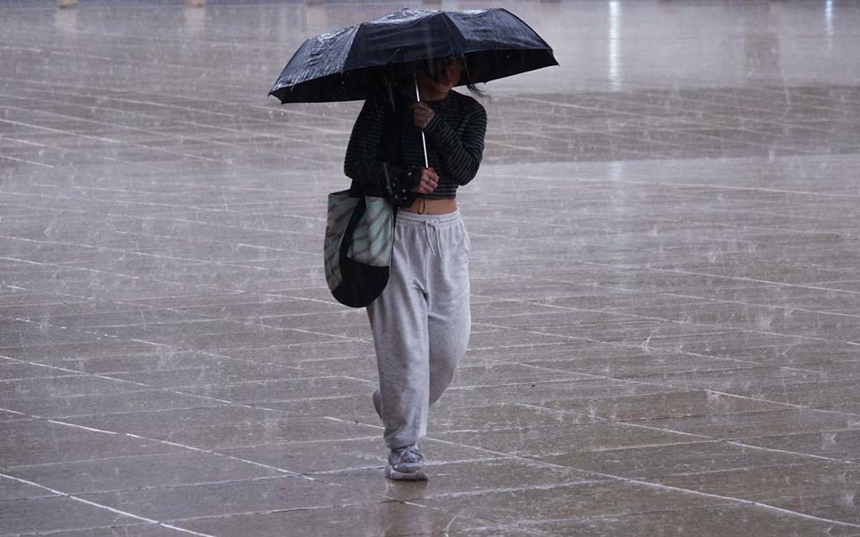 Se esperan chubascos dispersos y temperaturas agradables en el territorio nacional