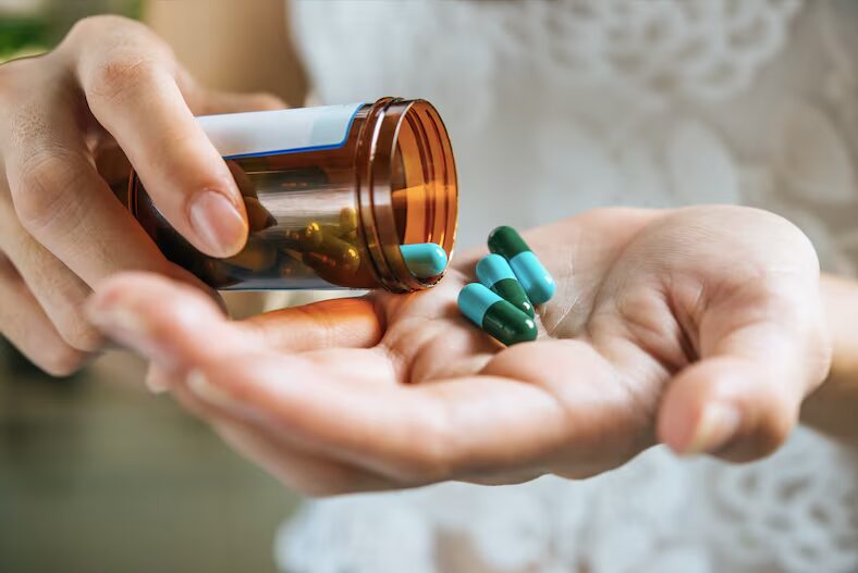 Desmentido: el omeprazol no sirve para protegerse de los excesos navideños