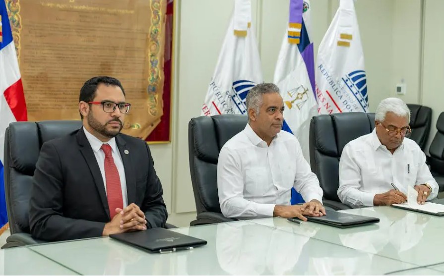 Traspasan terrenos de la antigua CDEEE al Poder Judicial