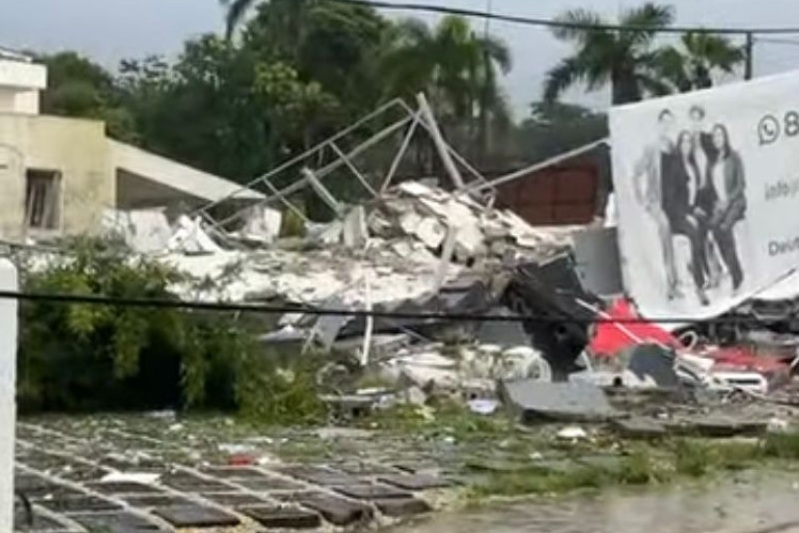 Tragedia: explosión de tanque de gas hiere varias personas, derrumba casa, afecta edificios y vehículos en Sosúa