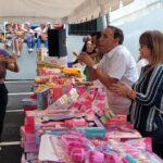 (Video) El doctor Cruz Jiminián y la Fundación Lama entregan juguetes a cientos de niños