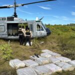 (Video) Autoridades se incautan de 766 paquetes de cocaína en Pedernales, apresan seis hombres
