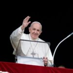 El papa Francisco pide se respeten derecho humanitario