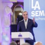 Luis Abinader: «Las acusaciones falsas y gratuitas contra periodistas al primero que afectan es al país»